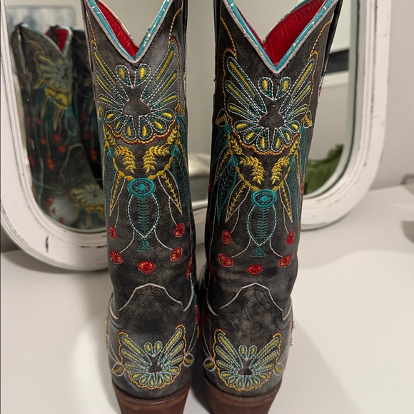 Embroidered cowboy boots - Picture 6 of 7